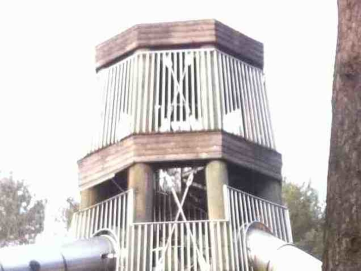 Der mysteriöse Kletterturm